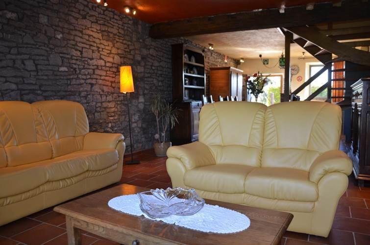 Gites Ferme De La Barriere Chimay Exteriör bild